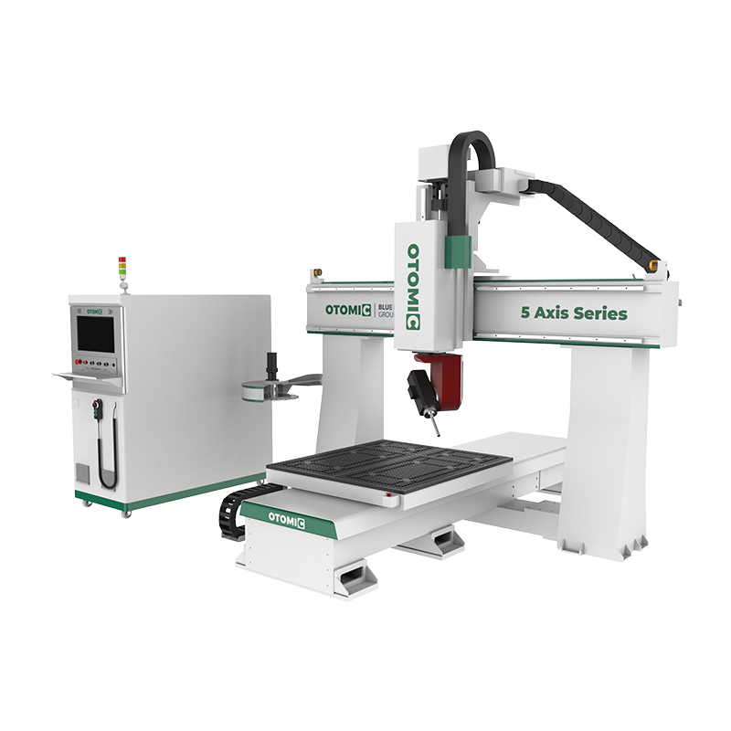 单台面小型五轴加工中间