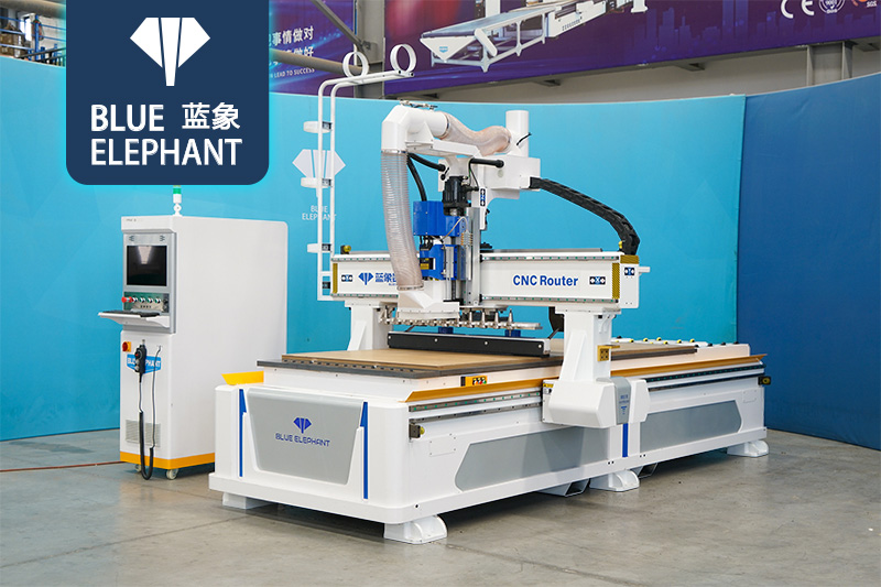 直排换刀加工中间