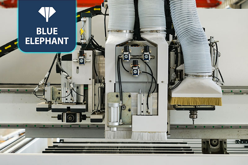 单钻包主动换刀六面钻