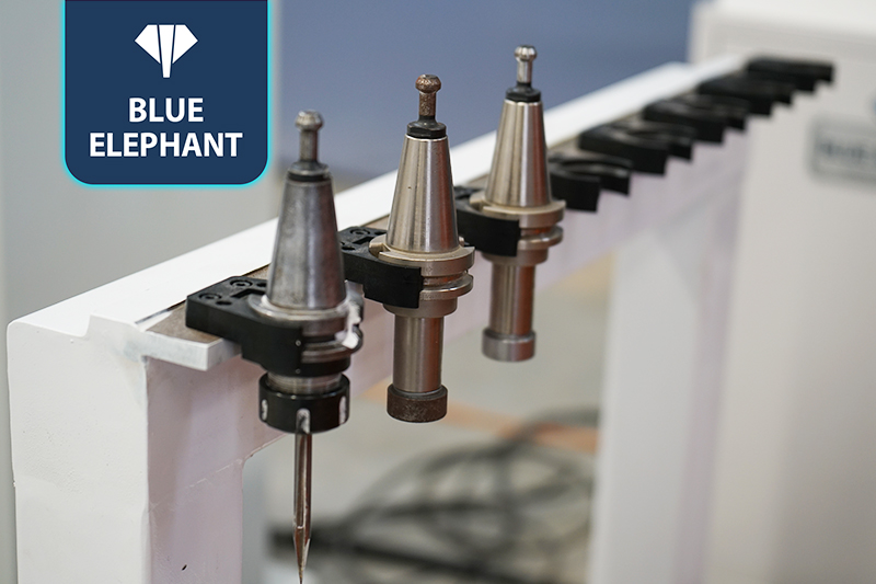 六轴雕镂机械人