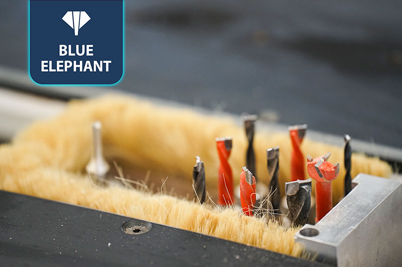 单钻包主动换刀六面钻