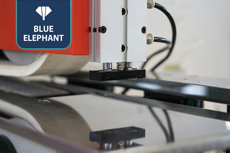 软成型全主动封边机