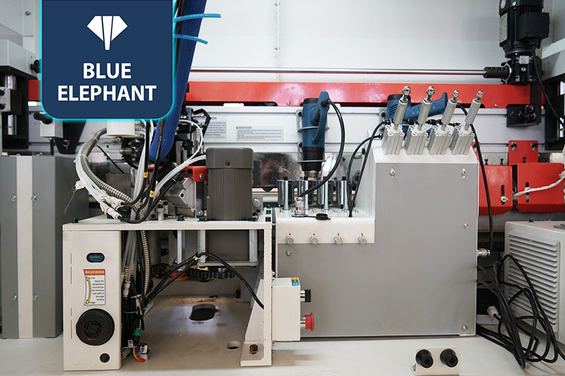 软成型全主动封边机