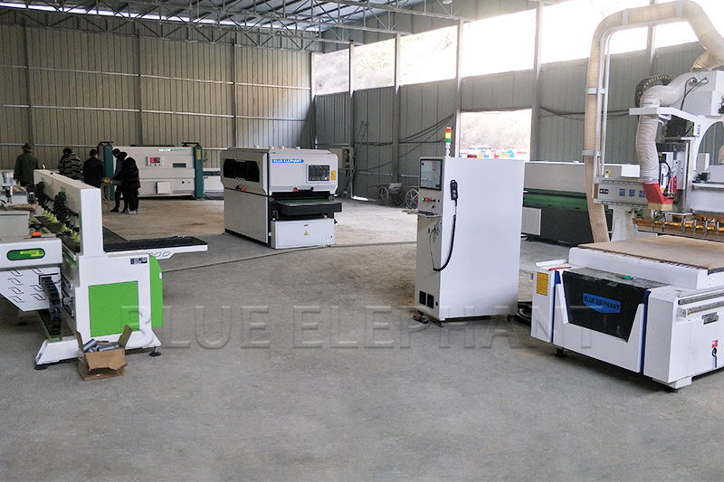 板式家具出产线