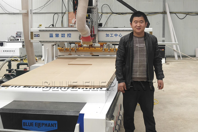 板式家具出产线